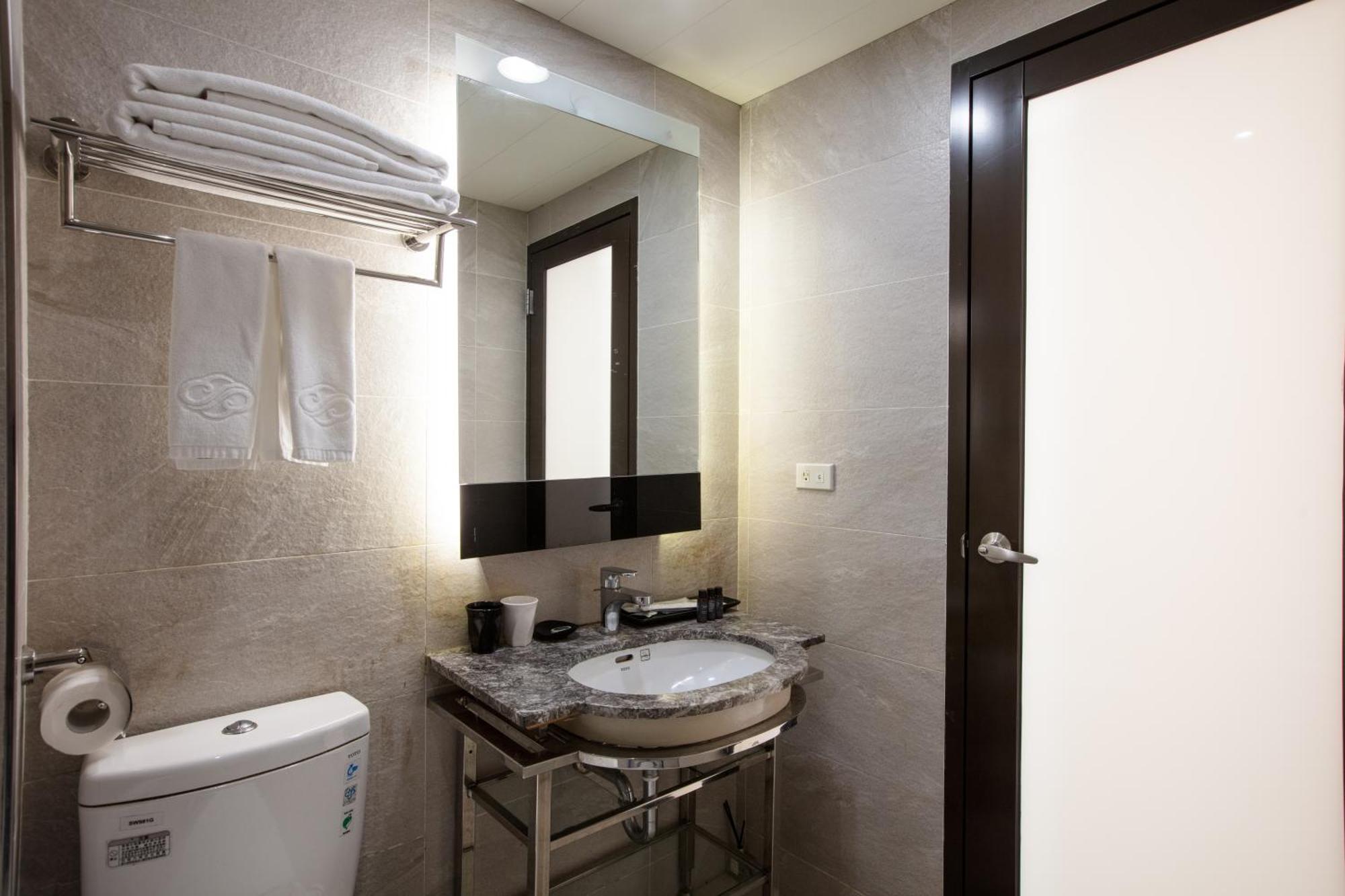 雲富大飯店 Hotel Cloud-Zhongshan Taipei Exterior foto